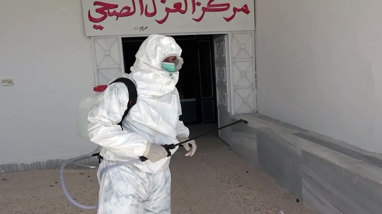 "الإدارة الذاتية" تمدد حظر الت...