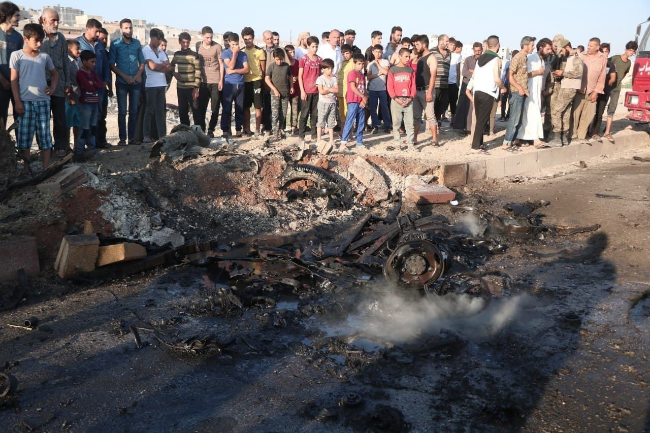 القبض على أشخاص يشتبه وقوفهم و...