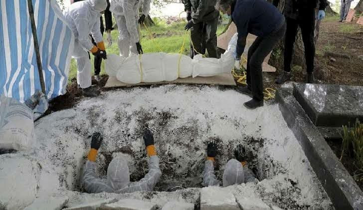 بذريعة "كو.رو..نا".. عائلة تتخ...