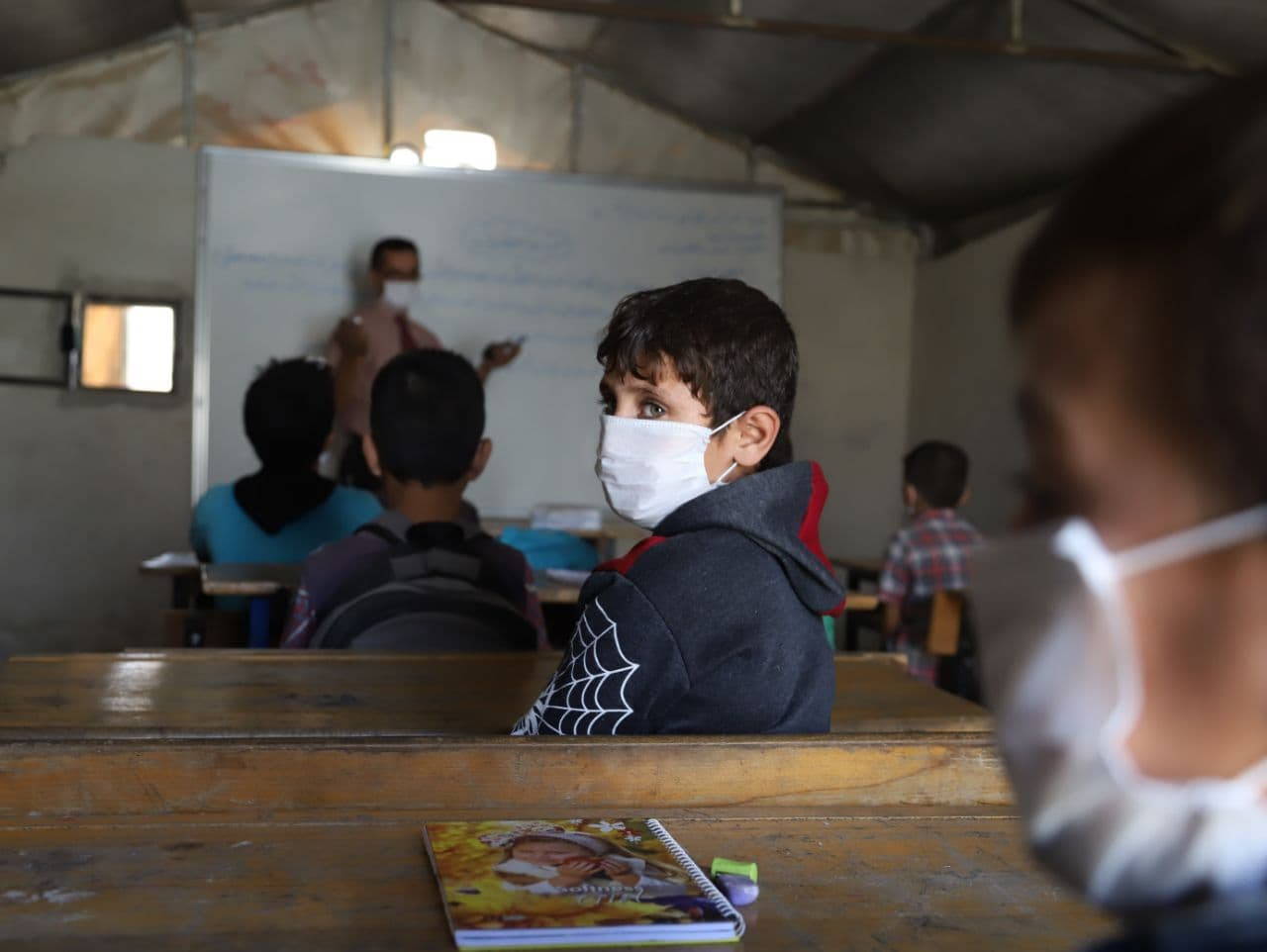 "كـورونـا" يكسر حاجز 42 ألف إص...