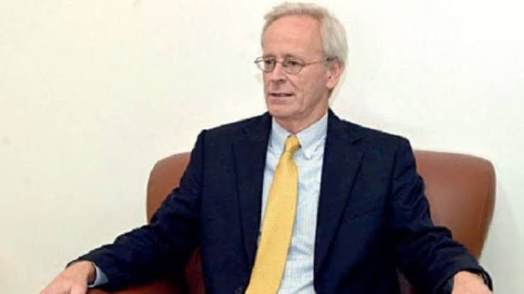 ويليام روباك: إدارة "بايدن" مط...