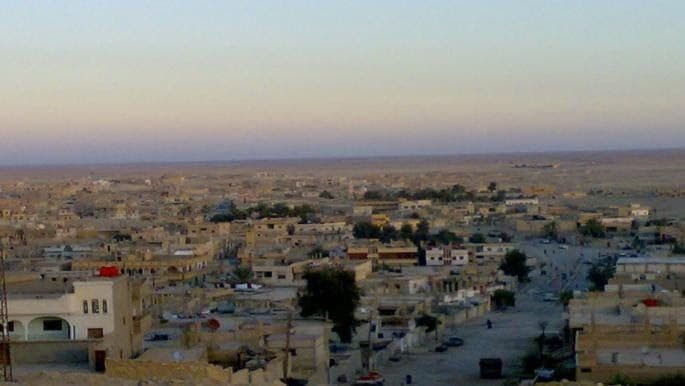 بتهمة نقل معلومات لـ "الإرهابي...