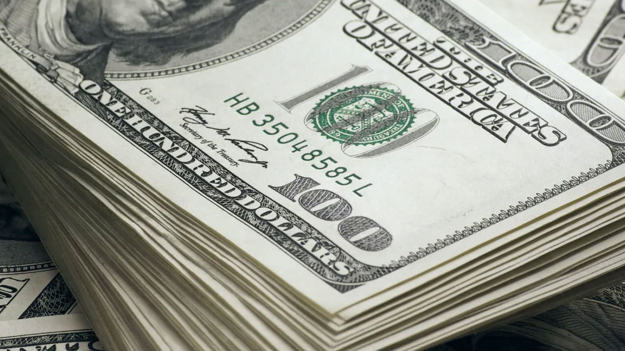 تغير بسعر صرف الليرة مقابل الد...