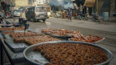 عوامل نفسية واقتصادية تتحكم به...