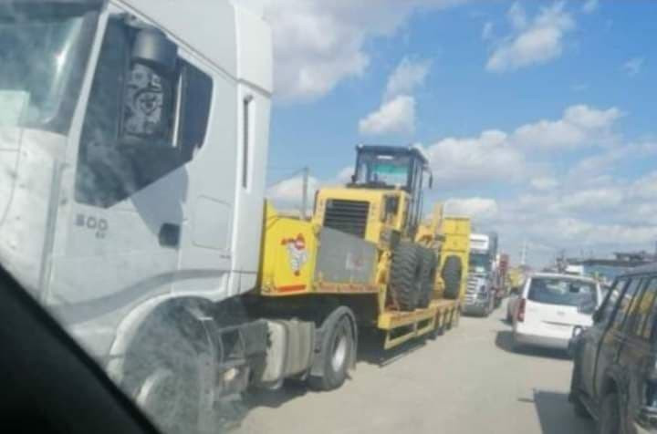 قادمة من العراق.. قافلة عسكرية...