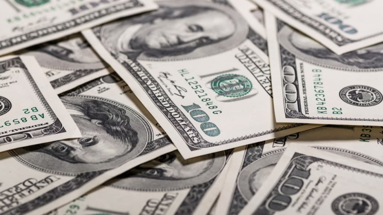 سعر صرف الليرة السورية أمام ال...