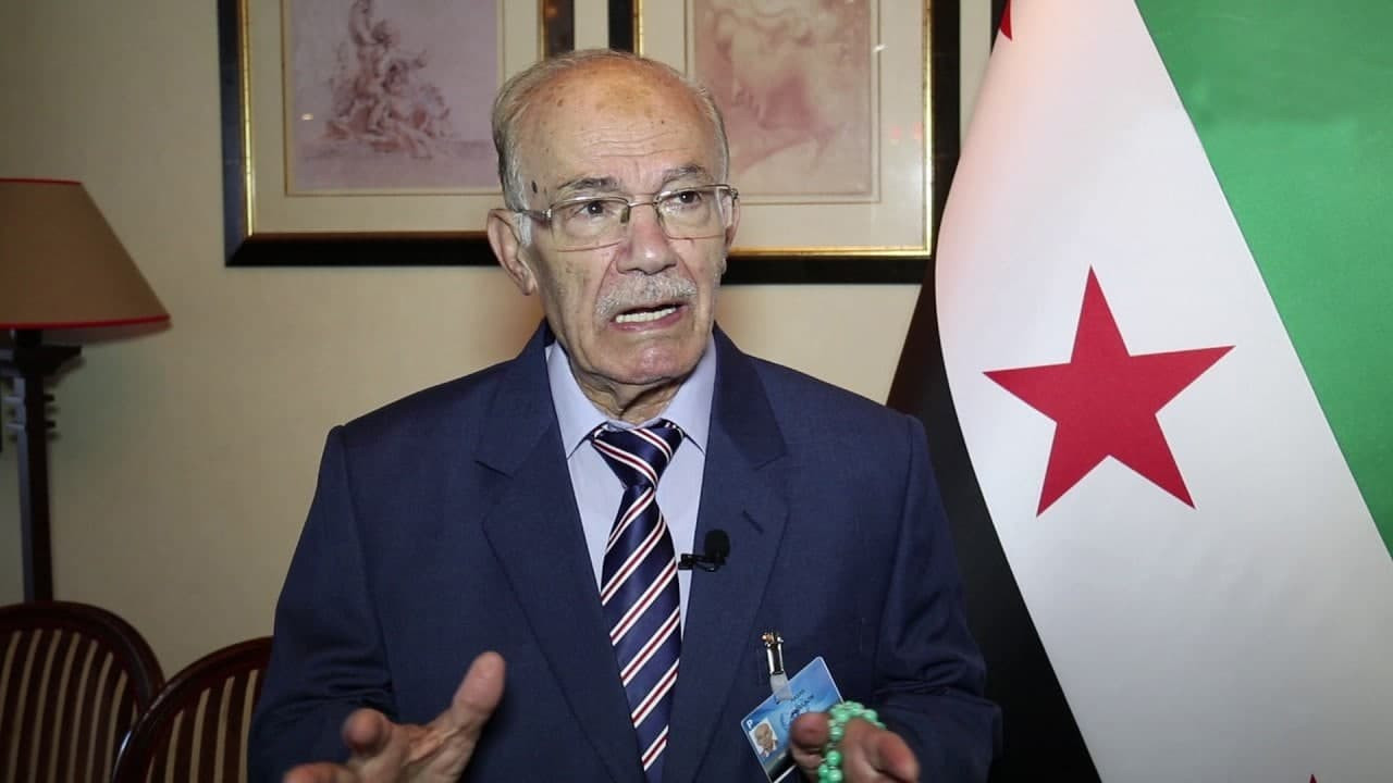 معارض سوري بارز يدعو من دمشق ل...