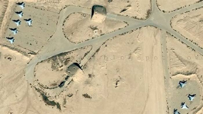 إيران تجرب طائرات هجومية مسيرة في "التيفور"