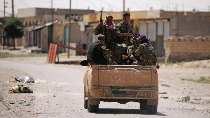 "ب ي د" يحتجز مدنيي عفرين ويمن...