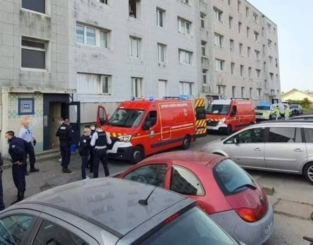 سوري يقتل زوجته طعناً بالسكين...