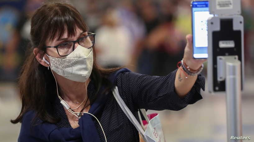 ازدهار سوق جوازات سفر لقاح كور...