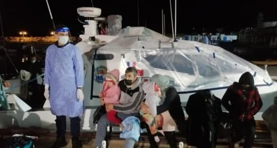 إنقاذ 101 مهاجر أعادتهم اليونا...