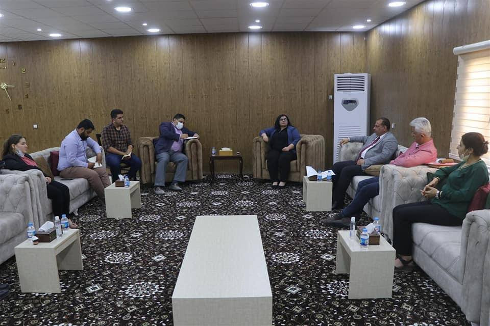 رئاسة "الإدارة الذاتية" تلتقي...