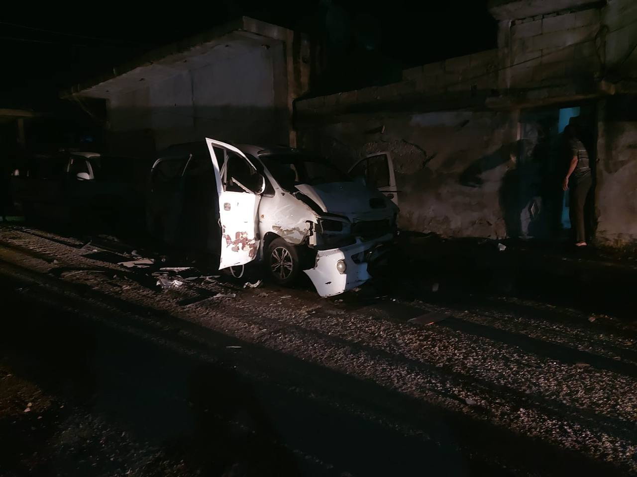 طفل شهيد وجرحى بانفجارين في جر...