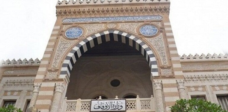 مكتب "الخامنئي" في دمشق يخالف...