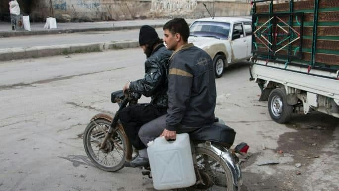 بما برر النظام انقطاع مياه الش...