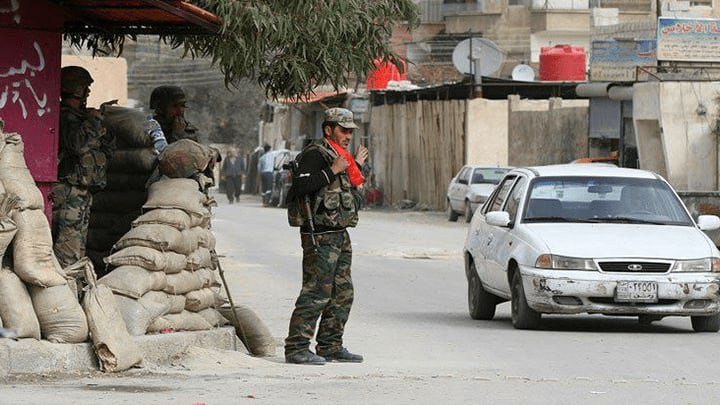 عقب استهدافها.. قوات النظام تن...