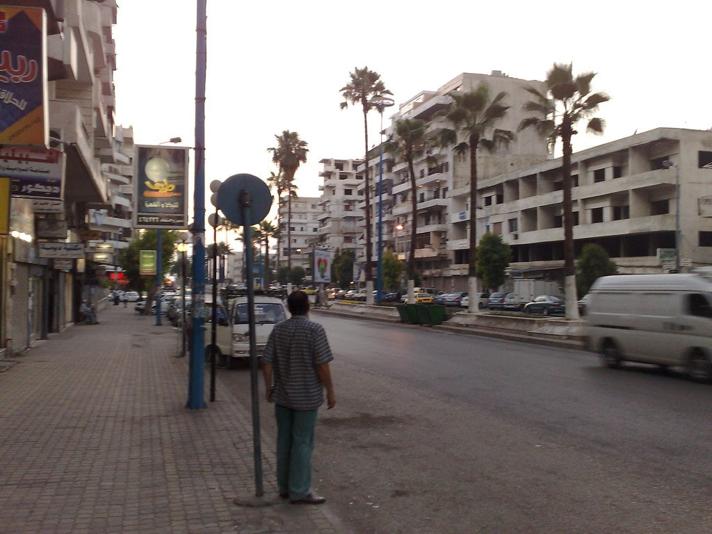 من أجل 100 دولار.. مقتل شاب في...