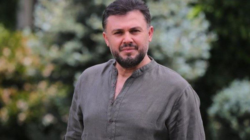 الفنان اللبناني ربيع الأسمر يك...