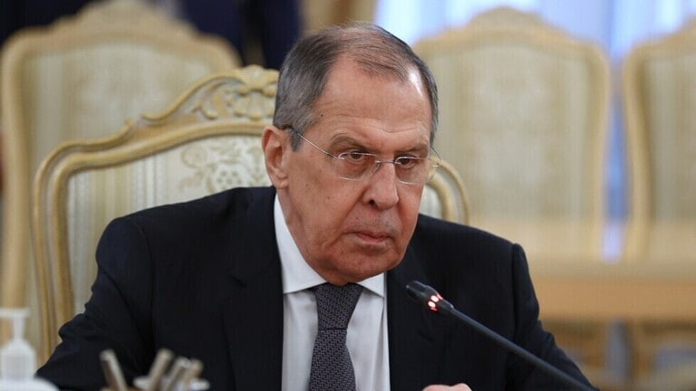 "لافروف" يهنئ نظيره الإسرائيلي...