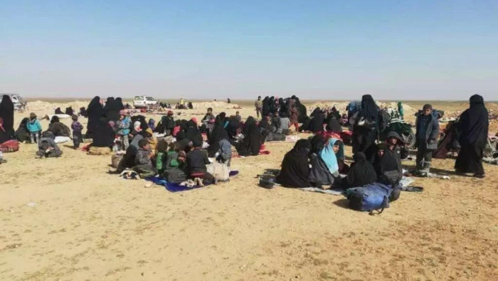 "داعش" يسمح لسكان مخيم "الباغو...