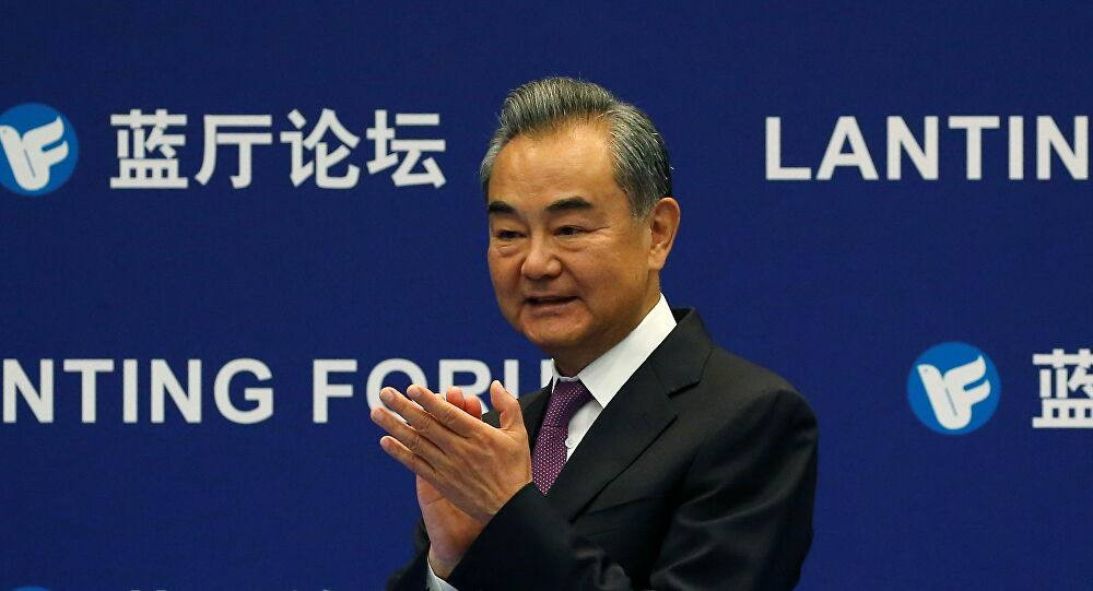 سبوتنيك: وزير خارجية الصين يصل...