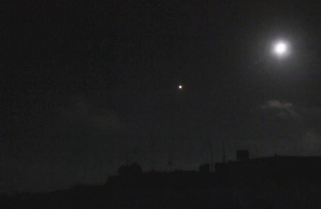 إسرائيل تدك مواقع عسكرية لــ"ح...