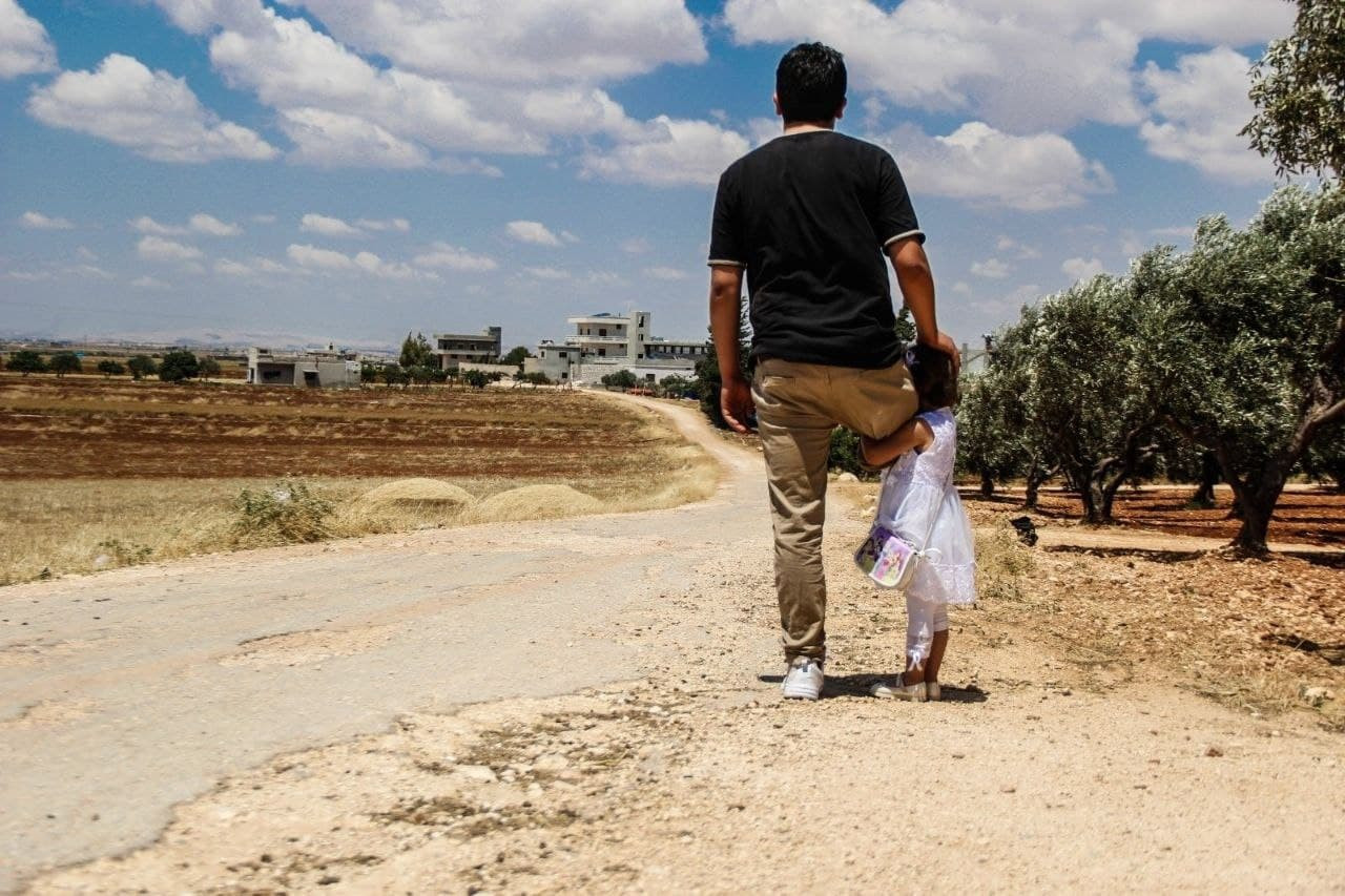 متطوع في "الدفاع المدني" يتفوق...