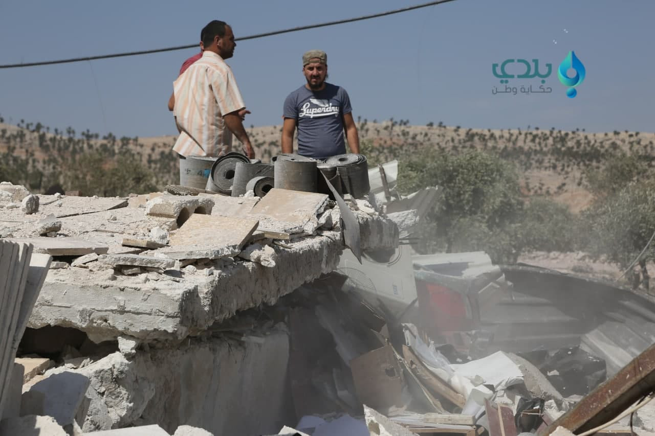 إدلب.. النظام يواصل القصف على...