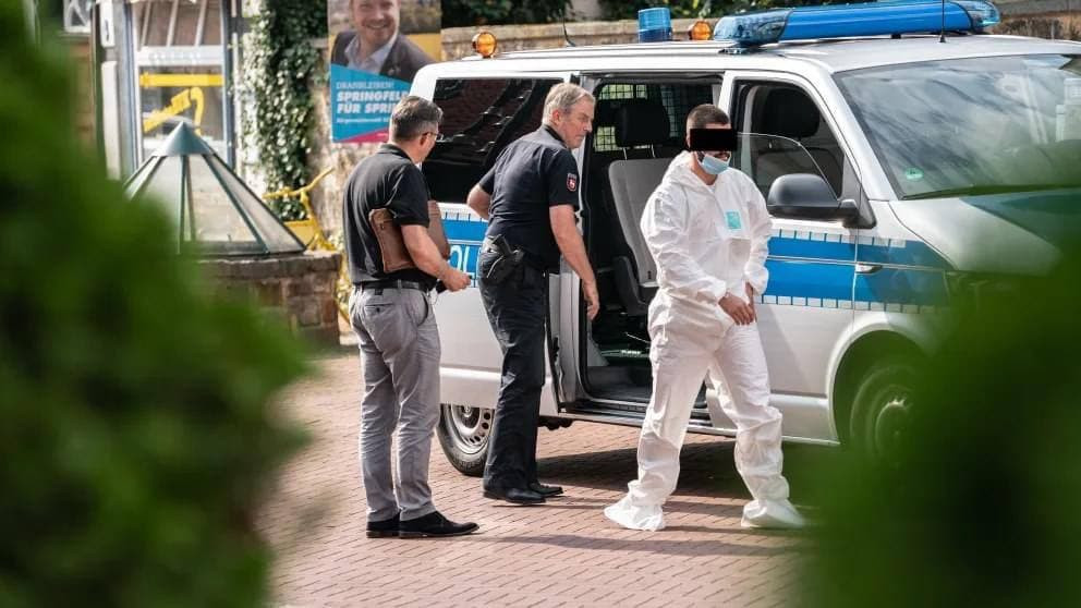 بعد محاولة تفجير صراف آلي وسرق...