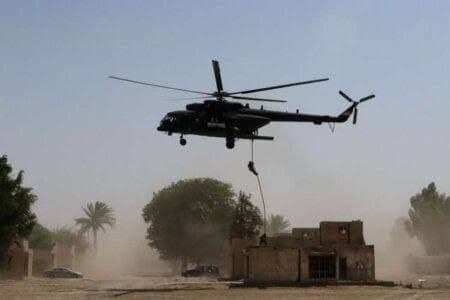 بعملية إنزال جوي.. التحالف يعت...