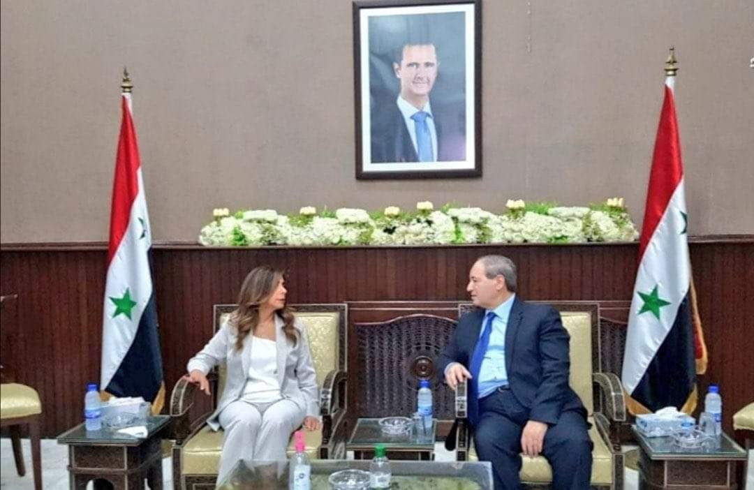 برلماني لبناني يصف وفد بلاده ا...