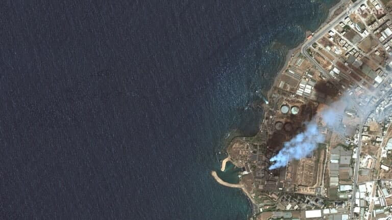 تركيا تواصل الجهود لتنظيف تسرب...