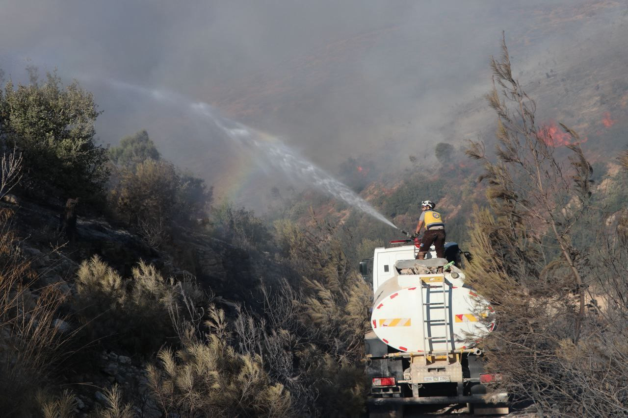 حلب.. حرائق تلتهم 20 هكتارا في...