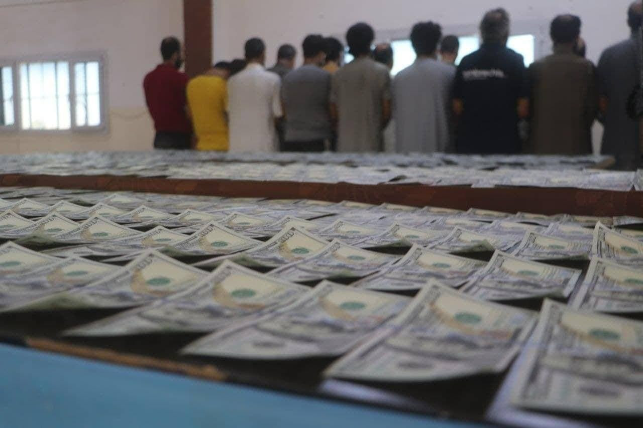 أمن "الإدارة الذاتية" يعلن اعت...