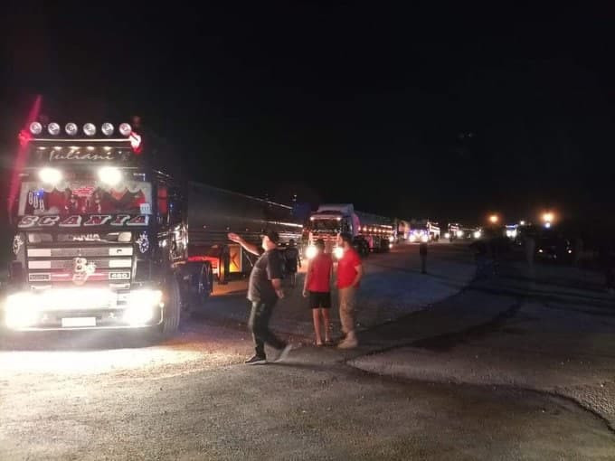 دخول القافلة الثانية من المازو...