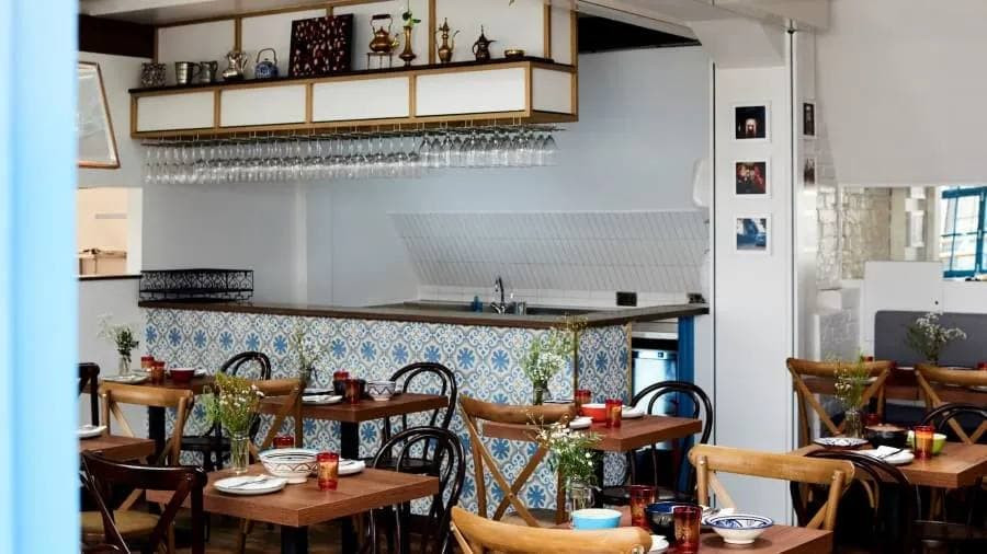 بعد 6 سنوات من اللجوء.. سوري ي...