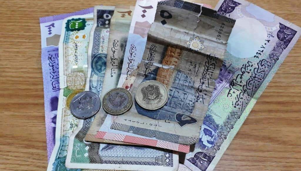 تراجع.. سعر صرف الليرة السورية...