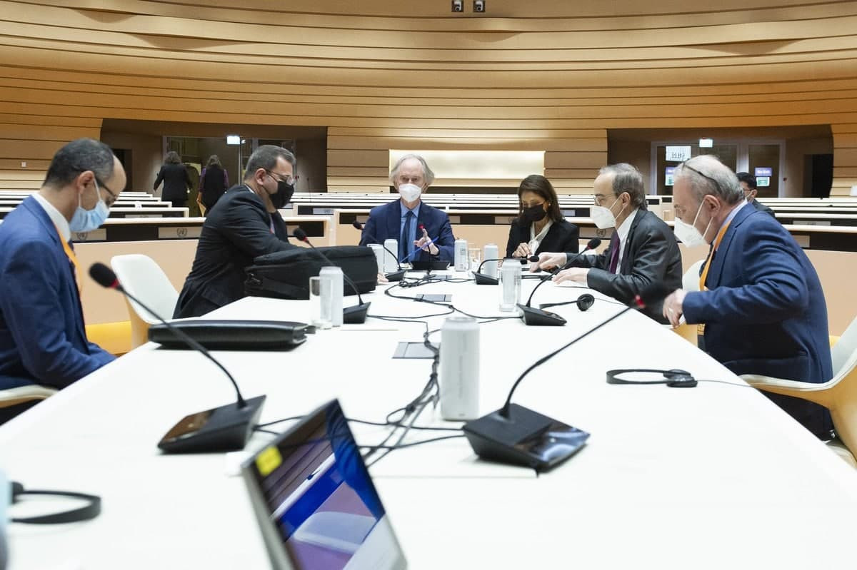 بيدرسون: اللجنة الدستورية وافق...