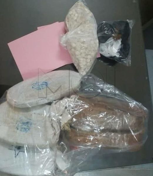 جمارك النظام تعلن ضبط 180 ألف...