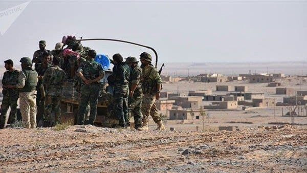 "داعش" يقتحم منزلين ويتبنى قتل...