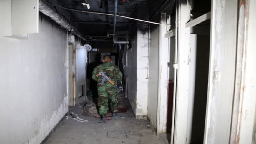 اعتقل بعد عودته من لبنان.. الن...