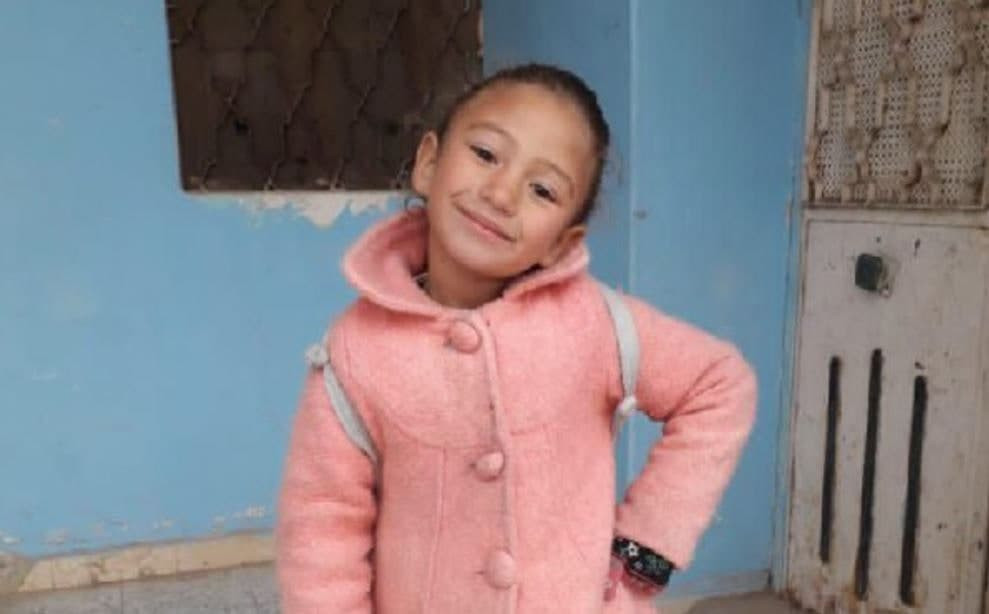 غرق طفلة بانقلاب عبارة نهرية ف...