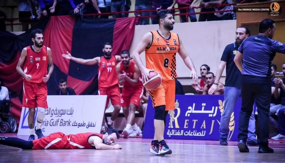 "بوستر دموي" لمباراة كرة سلة ف...