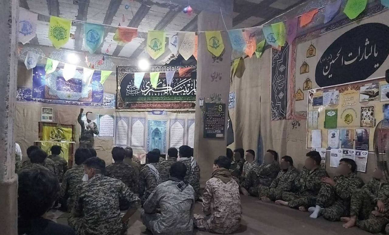 إيران تعمق جذورها بشرق سوريا على حساب النظام