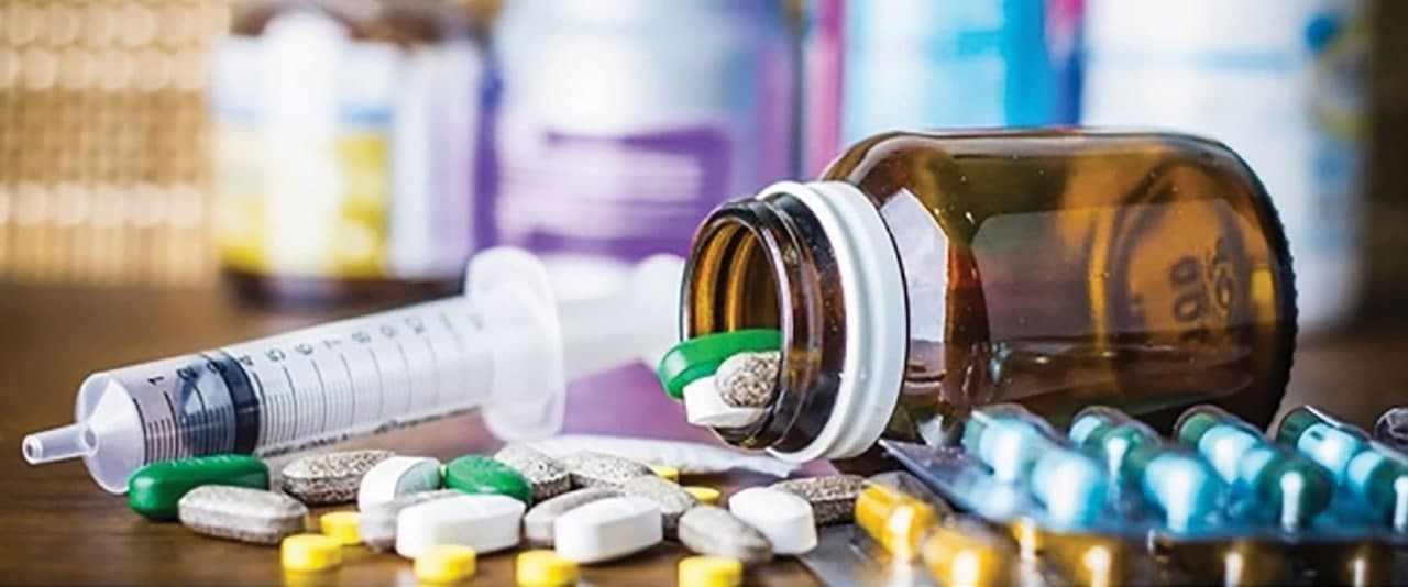 مصدر طبي يكشف: هناك نقص 65 بال...