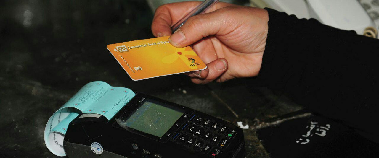 بمئات الآلاف.. "الاتصالات" تكش...