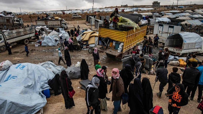 "قسد" تعيد اعتقال عشرات العائل...