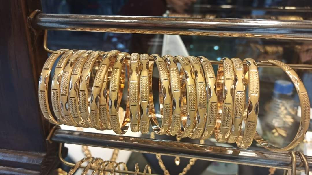 سعر الذهب يقفز 3 آلاف ليرة في...