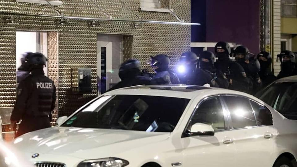 مداهمة مركز في ألمانيا بتهمة ت...